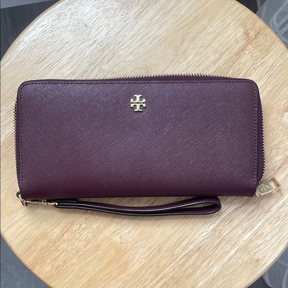 Tory Burch Emerson Zip Burgundy Continental Wallet with Gold Accent